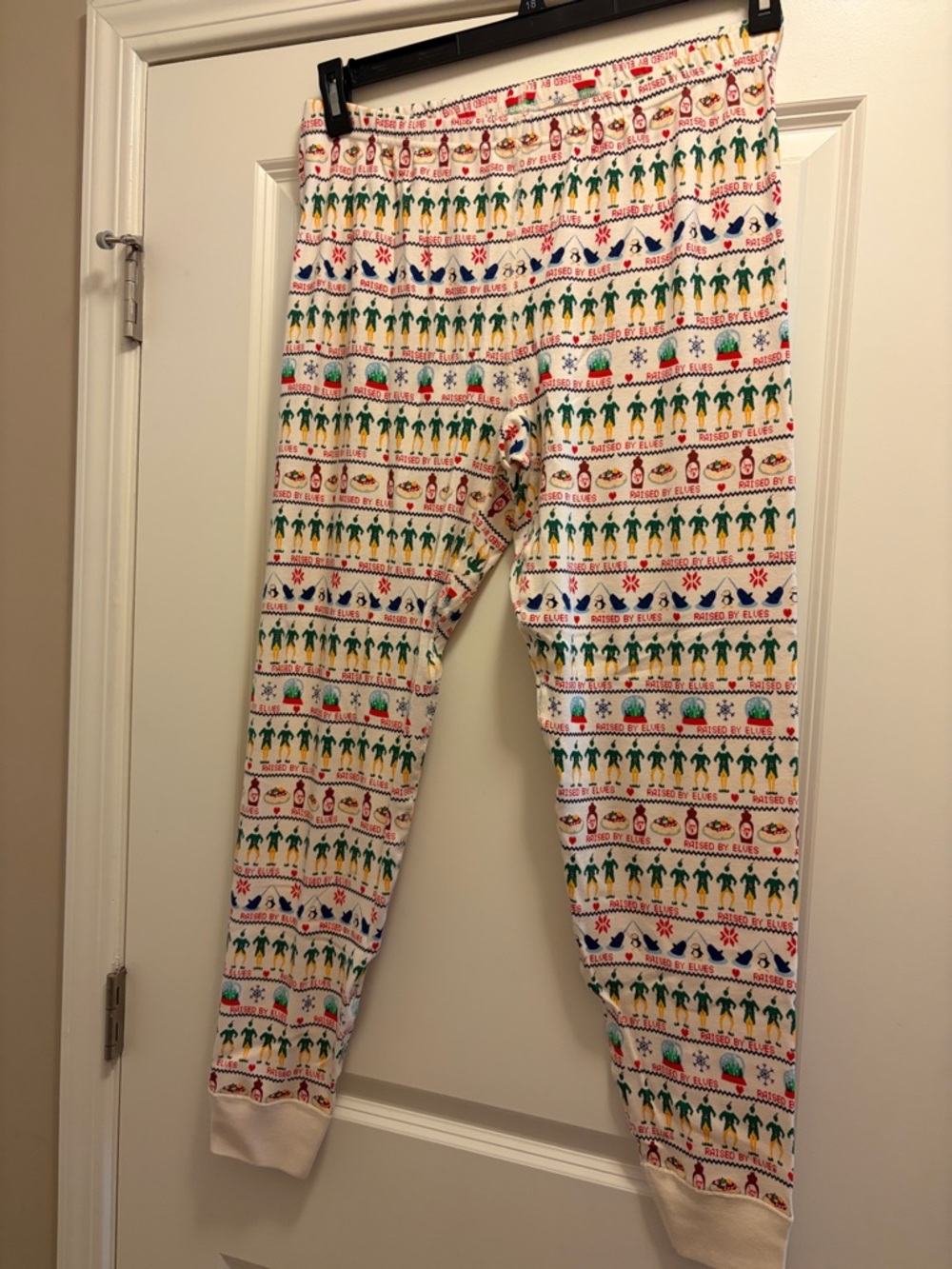 Elf - Festive Patterned Holiday Lounge Pants - Cream Base with Green & Red Motif